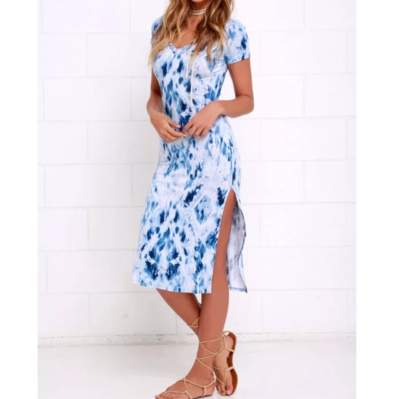 Lulus Dresses & Skirts - Last one Lulu's tie-dye midi dress